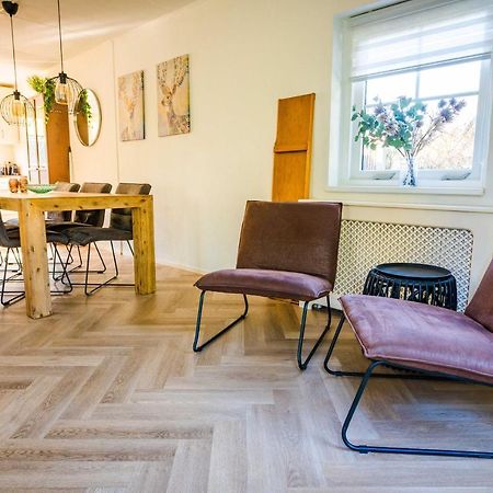 Luxe Vakantiehuis In Het Bos Met Jacuzzi En Sauna Lunteren Ngoại thất bức ảnh