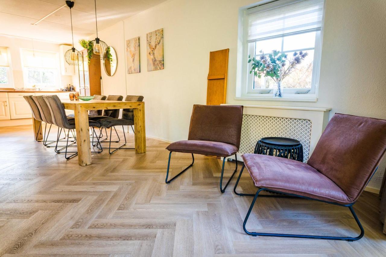 Luxe Vakantiehuis In Het Bos Met Jacuzzi En Sauna Lunteren Ngoại thất bức ảnh