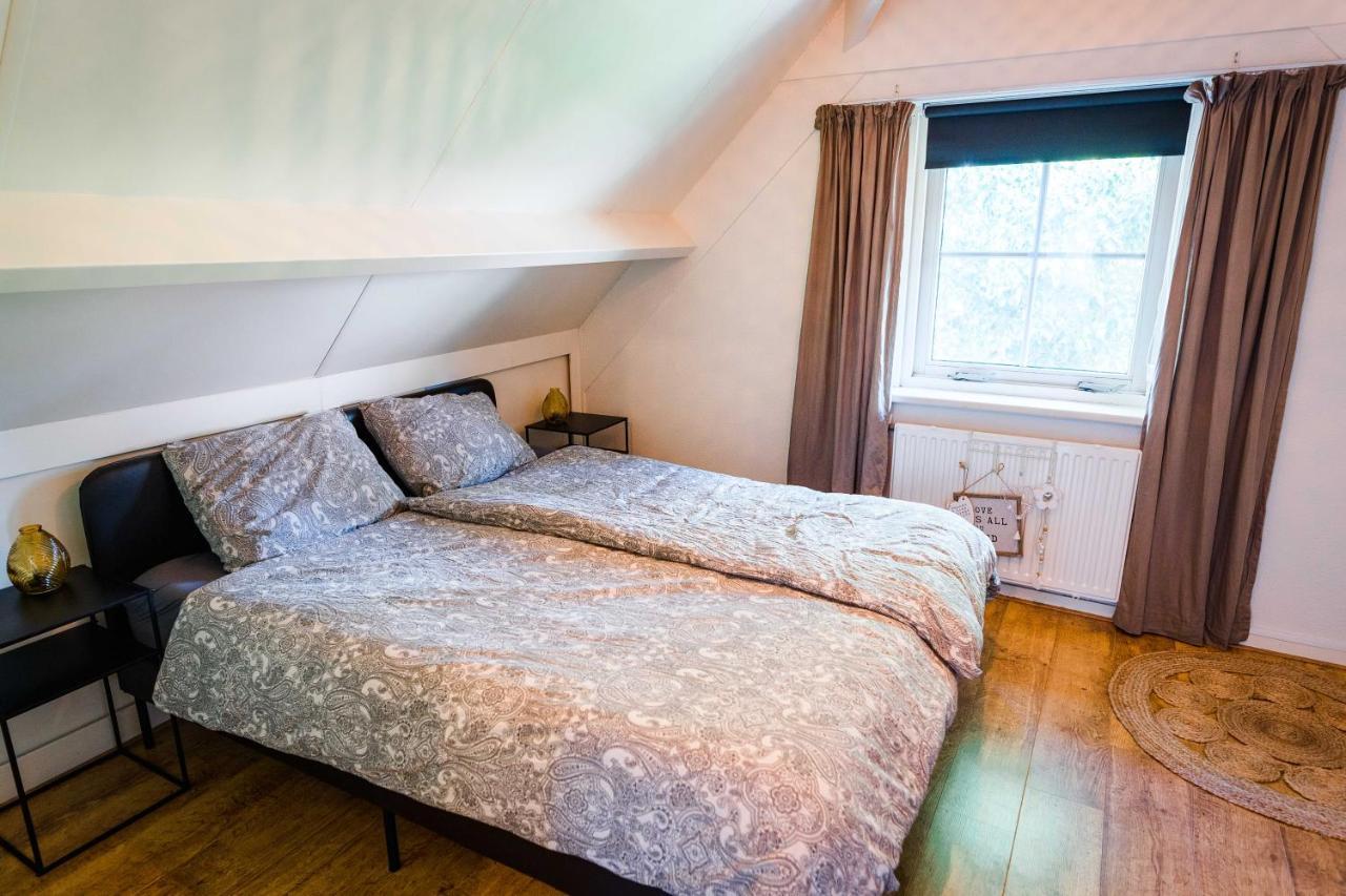 Luxe Vakantiehuis In Het Bos Met Jacuzzi En Sauna Lunteren Ngoại thất bức ảnh